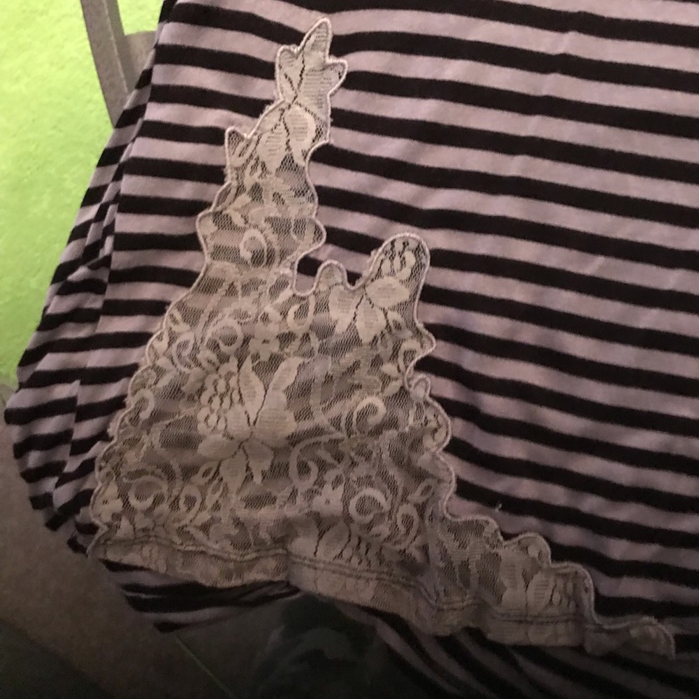 Tunic - Picture 2 of 5